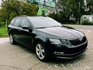 Skoda Octavia foto 2