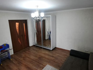 Apartament cu 2 camere, 53 m², Botanica, Chișinău foto 5