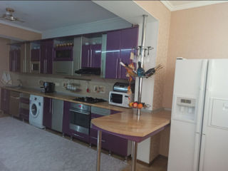 Apartament cu 2 camere, 99 m², Ciocana, Chișinău foto 2