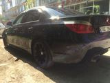 BMW 5 Series foto 1