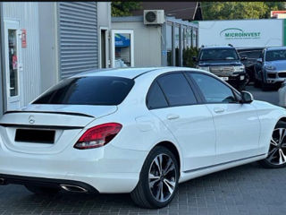 Mercedes C-Class foto 10