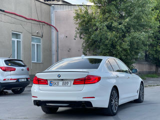 BMW 5 Series foto 6