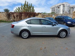 Skoda Octavia foto 8