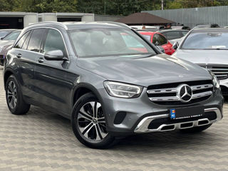 Mercedes GLC foto 4