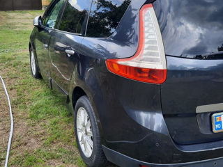 Renault Grand Scenic foto 4