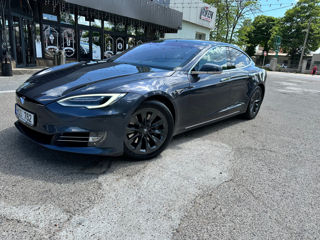 Tesla Model S foto 4