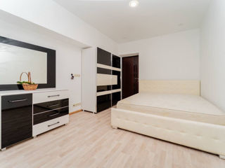 Apartament cu 4 camere, 90 m², Centru, Chișinău