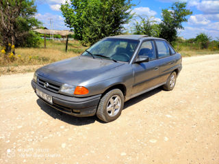 Opel Astra foto 3