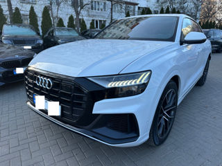 Audi Q8 foto 2