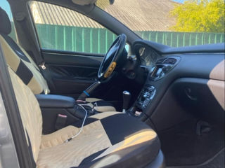 Peugeot 607 foto 8