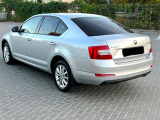 Skoda Octavia foto 4