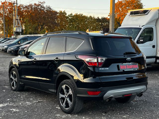 Ford Escape foto 4