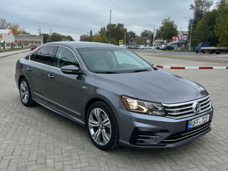 Volkswagen Passat foto 2