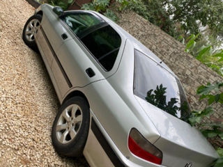 Peugeot 406 foto 2