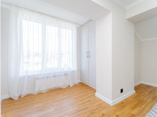 Apartament cu 3 camere, 87 m², Durlești, Chișinău foto 6