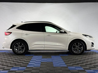 Ford Kuga foto 1