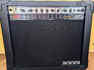 Zoom Fire 30 guitar combo with processor