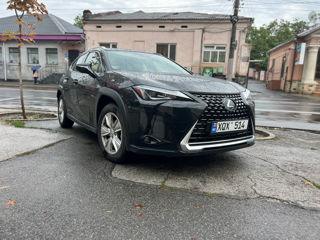 Lexus UX foto 3