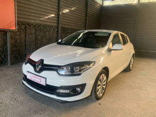 Renault Megane foto 2