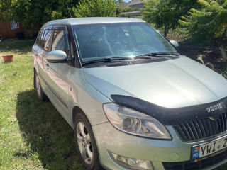 Skoda Fabia фото 9