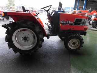 Se vinde tractor Kubota GL23 foto 3