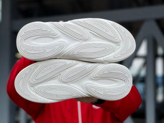 Adidas Ozelia Cream foto 4