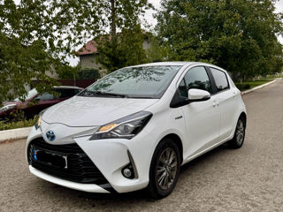 Toyota Yaris foto 2