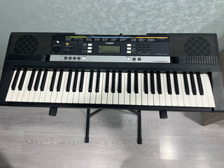 Yamaha psr-e243 foto 2