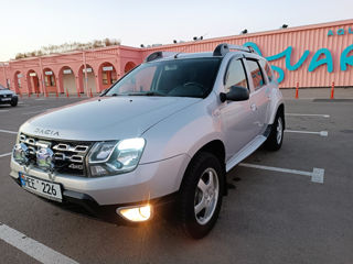 Dacia Duster foto 2