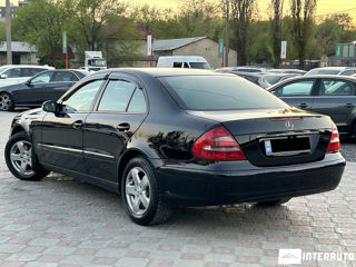 Mercedes E-Class foto 5