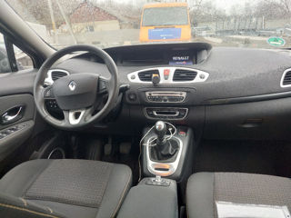 Renault Grand Scenic foto 4