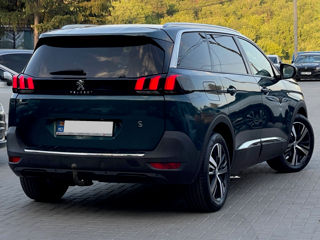 Peugeot 5008 foto 3