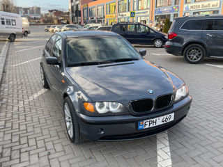 BMW 3 Series foto 7