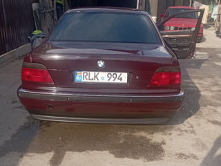 BMW 7 Series foto 5