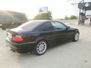 BMW 3 Series foto 6