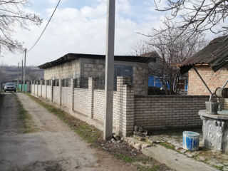 Vand casa . Satul Puhoi in apropiere de vinaria Asconi 35 km. de la Chisinau foto 2