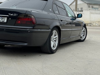 BMW 7 Series foto 4