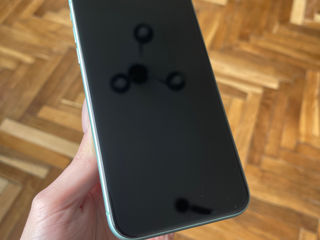 iPhone 11 64GB foto 2