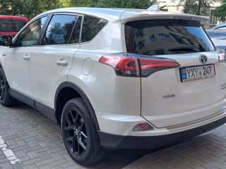 Toyota Rav 4 foto 3