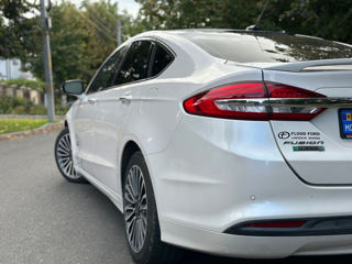 Ford Fusion foto 5