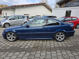 BMW 3 Series Coupe foto 2