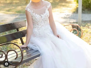 Свадебное Ivory платье 42 размер с корсетом без завязок