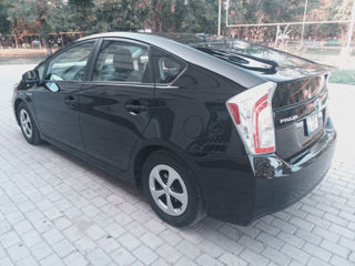 Toyota Prius foto 1