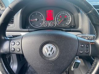 Volkswagen Jetta foto 15