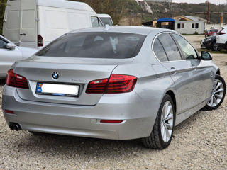 BMW 5 Series foto 4