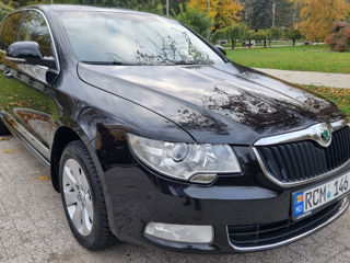 Skoda Superb foto 3