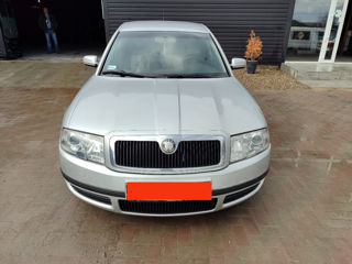 Skoda Superb foto 5