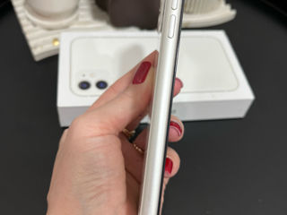 IPhone 11 128 Gb foto 2