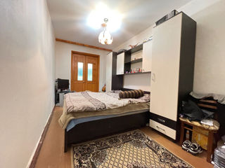 Apartament cu 3 camere, 86 m², Botanica, Chișinău foto 1