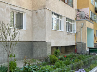 Apartament cu 3 camere, 70 m², Centru, Orhei